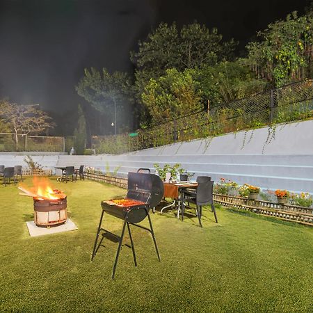 La Nicholas Lake View By Summit Hotels Shillong Ngoại thất bức ảnh